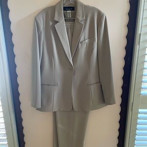 Sandy gray women’s pantsuit